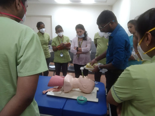 Rainbow Hospital manikin training